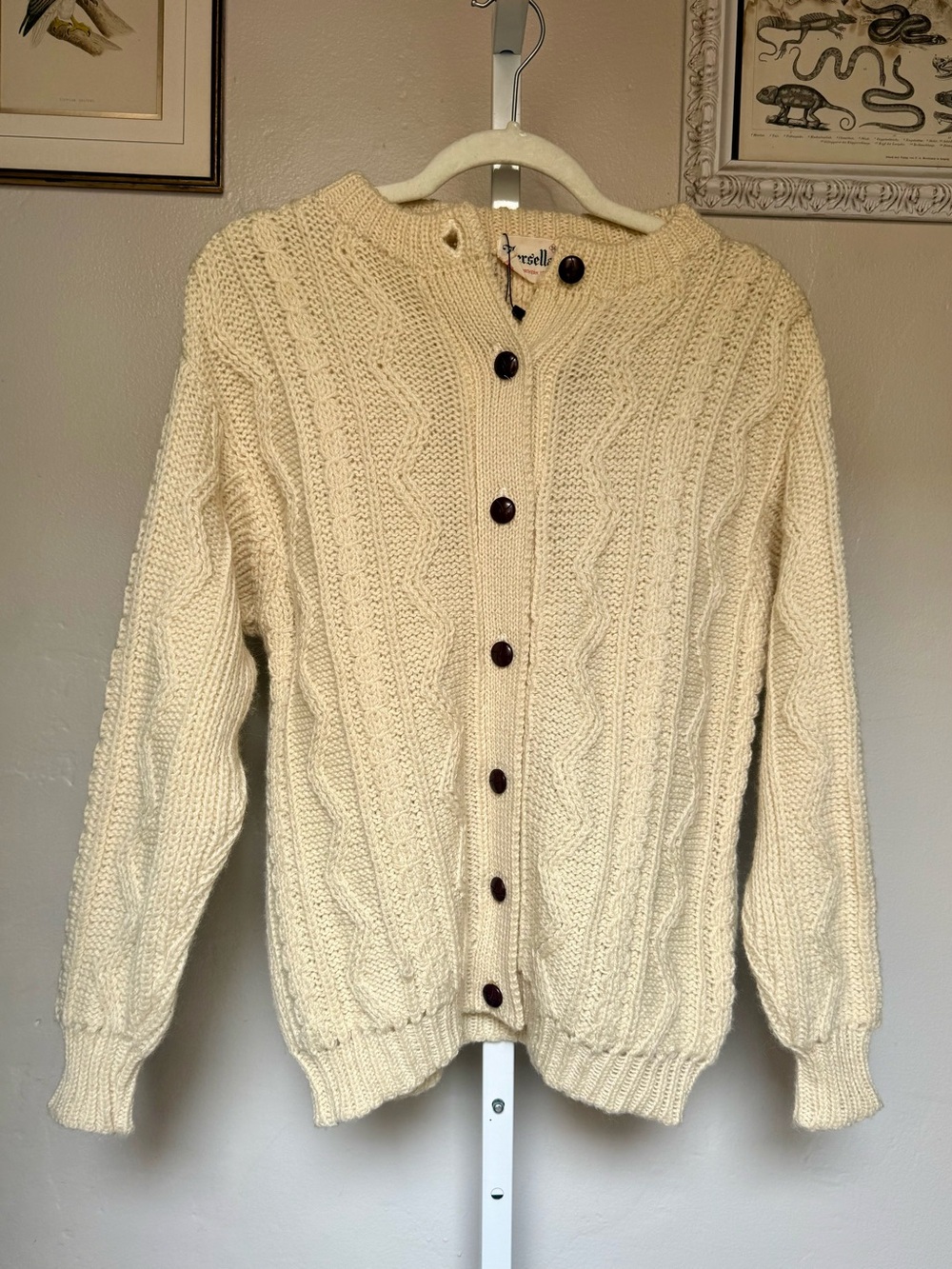 Made in Ireland WOOL Cable-Knit Cardigan Sweater in Cream